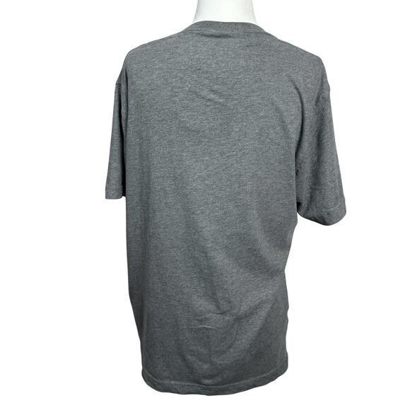 Eddie Bauer Legend Wash Gray V Neck T Shirt Men’s Medium - Picture 2 of 7